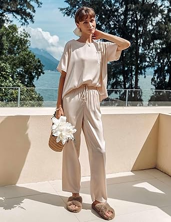 Womens Satin Silky Pajama Set Short Sleeve Shirt with Long Pajama Pant Set Soft PJ Loungewear